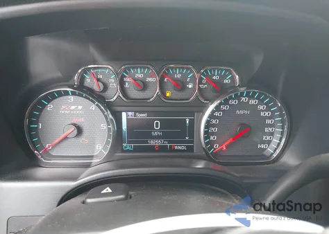 2018 Chevrolet Silverado 1500 2Lt z USA, uszkodzony, nr VIN 3GCUKREC3JG499067